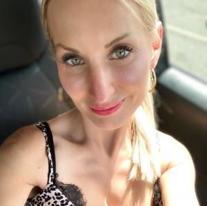 Meet your Posher, Marie-andrée